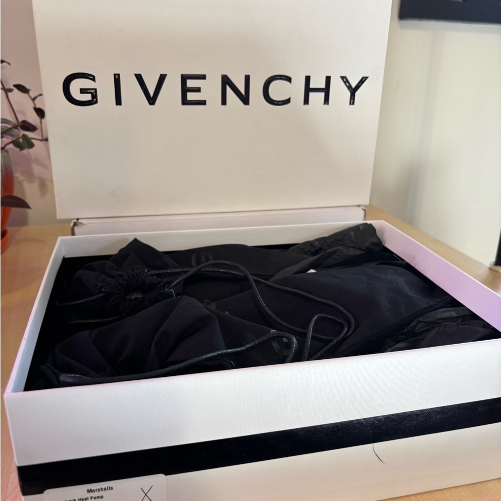 Givenchy Black Slingback Pumps Box